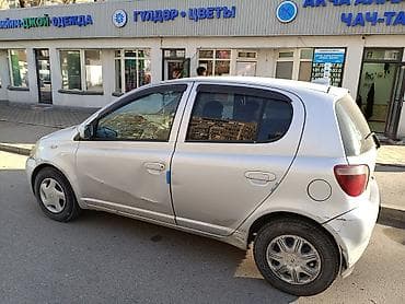 tayota vit: Toyota Vitz: 2002 г., Автомат, Бензин, Хэтчбэк — 3