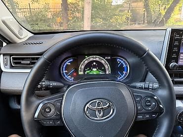 Toyota RAV4: 2019 г., 2.5 л, Вариатор, Гибрид, Внедорожник — 4