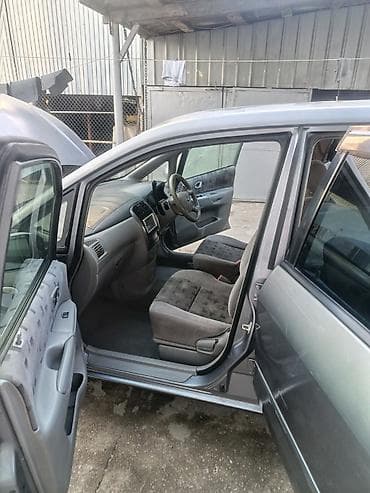outback br: Mazda PREMACY: 2004 г., 1.8 л, Автомат, Бензин, Минивэн — 6