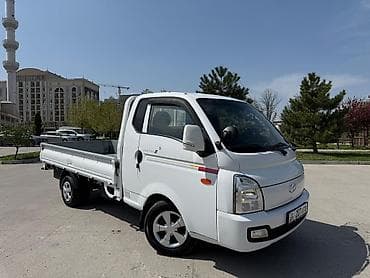 yamaha r7: Легкий грузовик, Hyundai, Стандарт, Б/у — 2