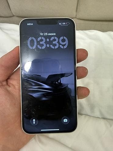 iphon 8: Apple iPhone 13, цвет Starlight (белый/перламутровый) - Экран 6.1" — 1