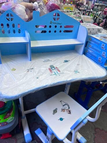 детская парта для дома: Парта для детей — 1