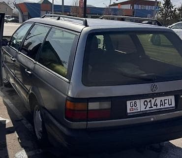 vw: Volkswagen Passat Variant: 1990 г., 1.8 л, Механика, Бензин, Универсал — 4