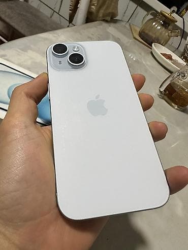 IPhone 15 — 1