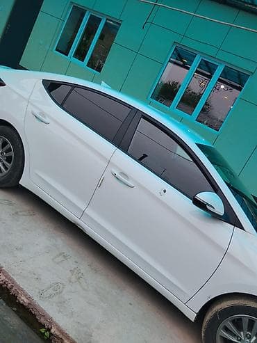 volkswagen passat v5: Hyundai Avante: 2019 г., 1.6 л, Автомат, Седан — 3