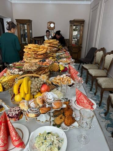 дом в г каракол: 200 м², 6 бөлмө, Жылытылган, Евроремонт, Жертөлө, ороо — 5