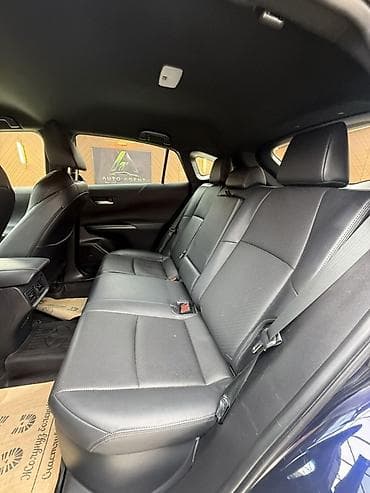 Продажа авто: Toyota Venza: 2021 г., 2.5 л, Вариатор, Гибрид, Кроссовер — 10