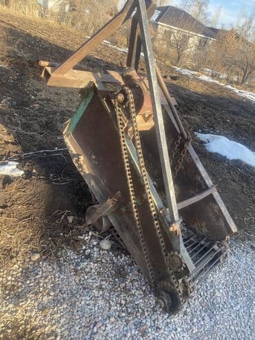 набор ключи: Колёсный трактор с кабиной, красный. Основные характеристики и — 8