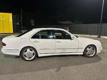 Mercedes-Benz E-Class: 2000 г., 5.5 л, Автомат, Седан — 2