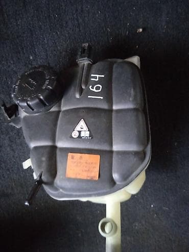 w209: Автозапчасти на Мерседес-бенц Расширительные бачки на Мерседес-бенц — 7