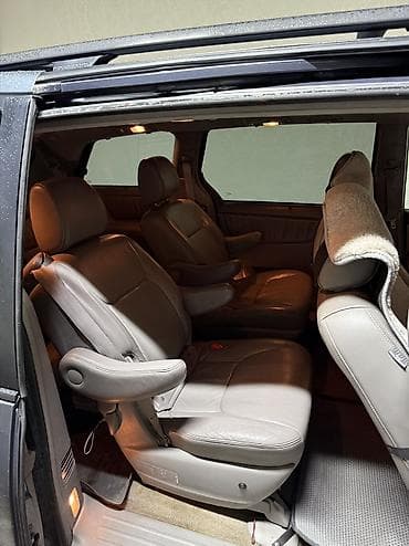 тойота сеана: Toyota Sienna: 2010 г., 3.5 л, Автомат, Бензин, Минивэн — 8