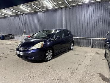 Продажа авто: Honda Fit: 2010 г., 1.5 л, Автомат, Бензин, Хэтчбэк — 6