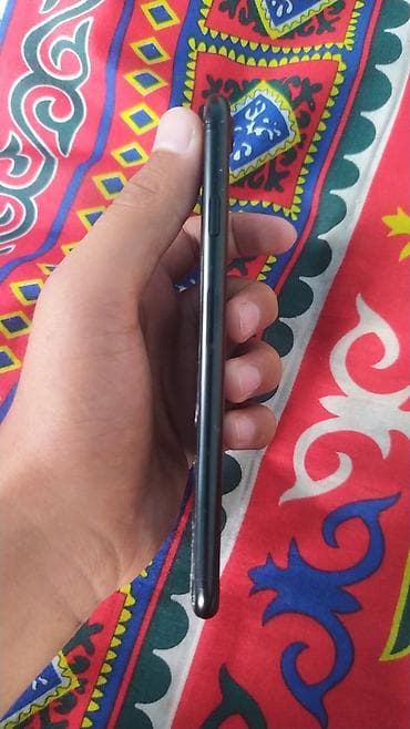 p 30: IPhone 7, Б/у, 32 ГБ, Черный, 74 % — 4