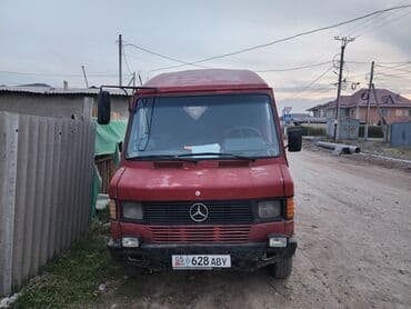 скутер с документами: Легкий грузовик, Mercedes-Benz — 2