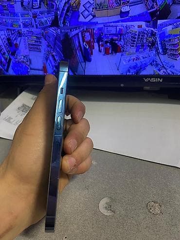 pad pro: Срочно продаю iPhone 13 Pro • Состояние: хорошее • Face ID работает • — 5