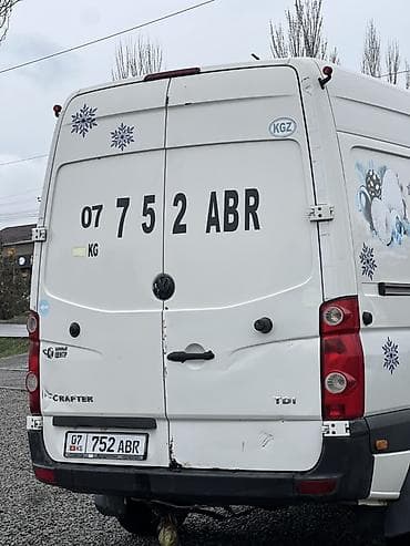 i bus: Volkswagen Crafter: 2009 г., 2.5 л, Механика, Дизель, Фургон — 6