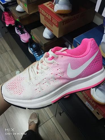 футбольный кроссовки: Кроссовки, кроссы, женские кроссовки, женская обувь, беговая обувь У — 4