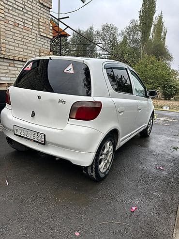 максус авто: Toyota Vitz: 1999 г., 1 л, Автомат, Бензин, Хетчбек — 4