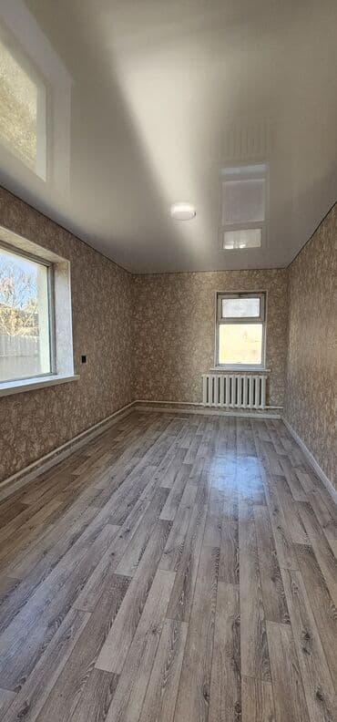 дома и участки в бишкеке: Полдома, 49 м², 3 комнаты, Собственник, Косметический ремонт — 15