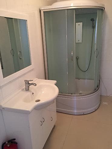 первый линия: 2 комнаты, Риэлтор — 6