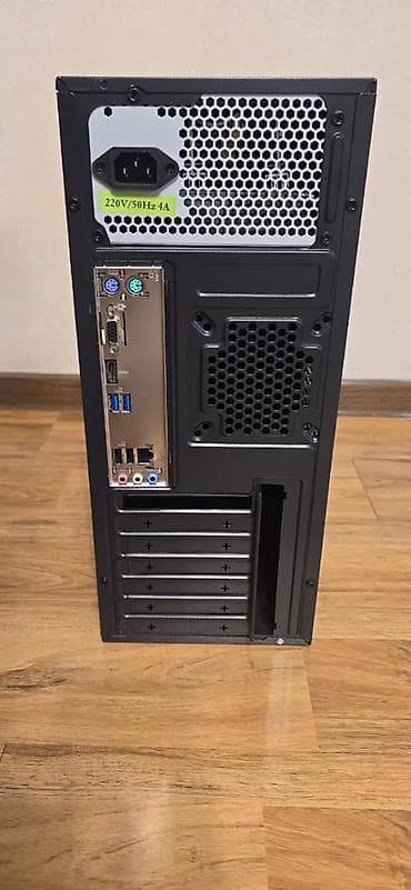 Настольные ПК и рабочие станции: Компьютер, ядер - 4, ОЗУ 8 ГБ, Для работы, учебы, Б/у, Intel Core i3, Встроенная видеокарта, SSD — 2