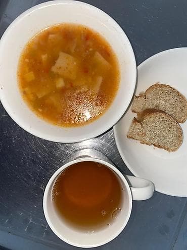 Мёд: Ищем повара в частный детский сад: опыт, знание СанПиН, аккуратность и — 2