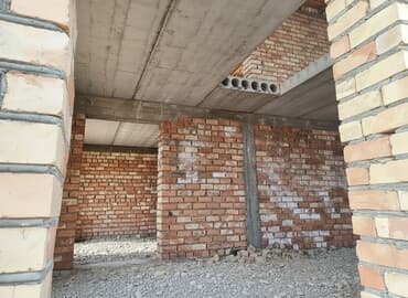 продаю дом жениш: Дом, 140 м², 5 комнат — 1