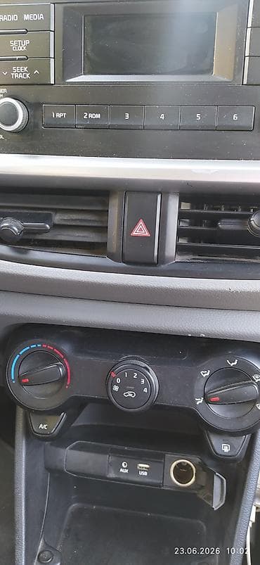 byd e7: Kia Morning: 2019 г., 1 л, Автомат, Бензин, Хэтчбэк — 6
