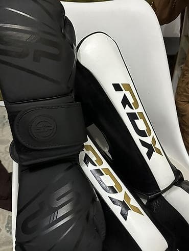 rdx: Боксерский комплект для тренировок - Перчатки SP (черные, матовые) — 6