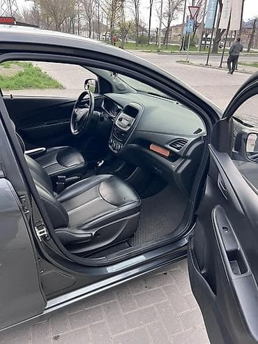 шевроле оникс: Chevrolet Spark: 2019 г., 1 л, Автомат, Бензин, Хэтчбэк — 8