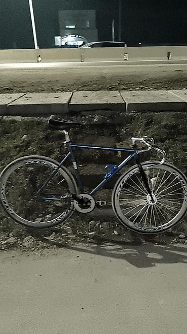 Фикс-байк/шоссейный синглспид - Рама: стальная, размер ориентировочно