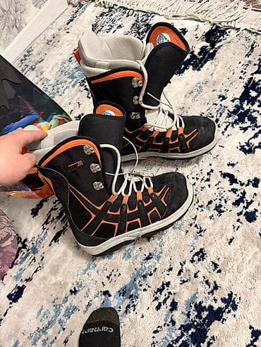 купить сноуборд бу бишкек: Burton, Универсальные, С креплениями, Б/у — 8