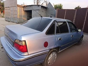 обменяю на нексиа: Daewoo Nexia: 2006 г., Механика, Бензин, Седан — 3
