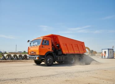 трейлер дом: Самосвал КАМАЗ. УСЛУГА!!! Назначение: перевозка сыпучих материалов — 1