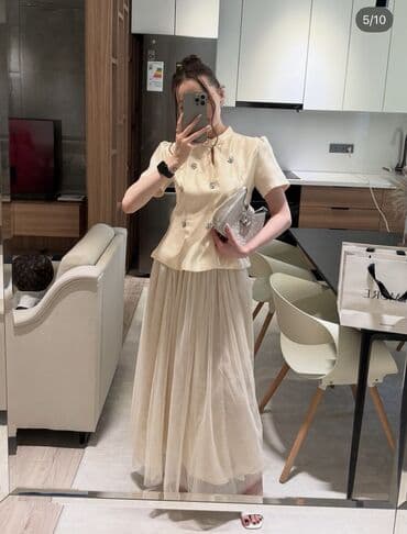 Прокат одежды: Костюм с юбкой, Модель юбки: Пышная, Макси, Топ, S, M — 1