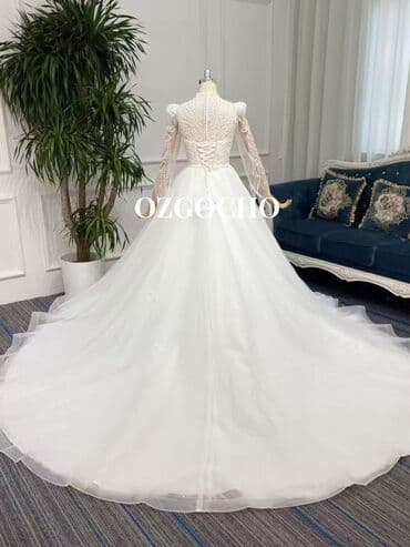 свадебное платье в стиле прованс: Свадебное платье, Со шлейфом, Атлас, Пышное, Кружево, Б/у — 9