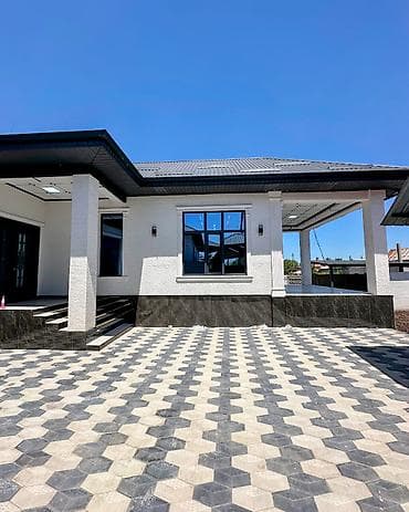 ✨ Продаётся дом Киркомстром Бишкек ✨ 🏡 Характеристики: • Участок - 4 — 2