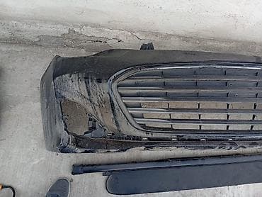 отбойник трактор: Бампер Toyota, Оригинал — 2