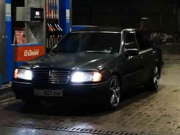 мерсадес: Mercedes-Benz A 180: 1994 г., 1.8 л, Механика, Бензиновая, Седан — 4