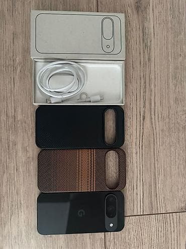 Google Pixel 9, Б/у, 128 ГБ, цвет - Черный, 1 SIM, eSIM