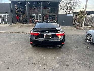 leng rover: Lexus ES: 2013 г., 2.5 л, Автомат, Гибрид, Седан — 2