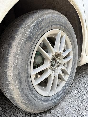 tesla model 3: Литые Диски R 15 Комплект, отверстий - 5, Б/у — 2