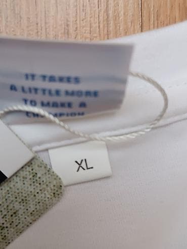 champ: Мужская футболка, L, Champion, Новый, цвет - Белый, Платная доставка — 2