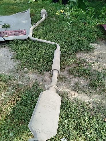 Глушитель Mazda 1995 г.