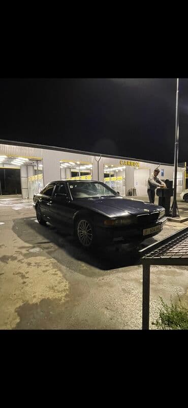 BMW 740: 2001 г., 2.8 л, Автомат, Газ, Седан