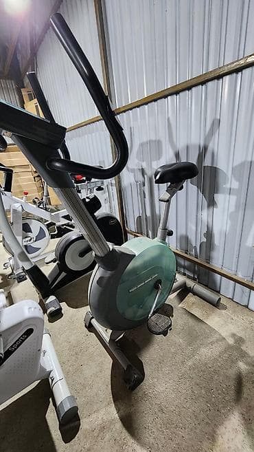 Велотренажёр. регулируемая скорость. в хорошем состоянии