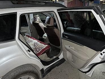 aydi c4: Subaru Outback: 2010 г., 2.5 л, Механика, Бензин, Универсал — 3