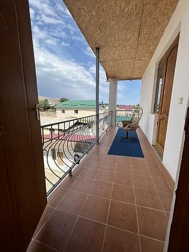 домики а фрейм снять: Гостевой дом с озеленённым двором и парковкой. Описание: - Два — 9