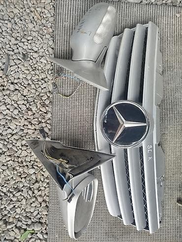 cl class: Решетка радиатора Mercedes-Benz 2008 г., Б/у, Оригинал — 1