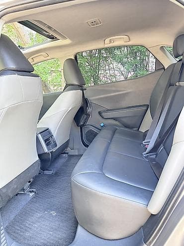 byd plus: Toyota bZ3: 2024 г., Электромобиль, Седан — 5